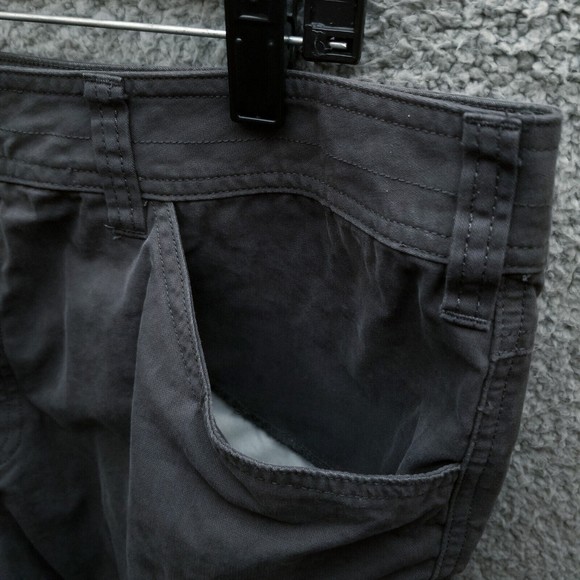 Cabela's Men's 40 Dark Gray Cargo Shorts 70% Cotton 30% Nylon 39.75" 5" 12" - Picture 5 of 12